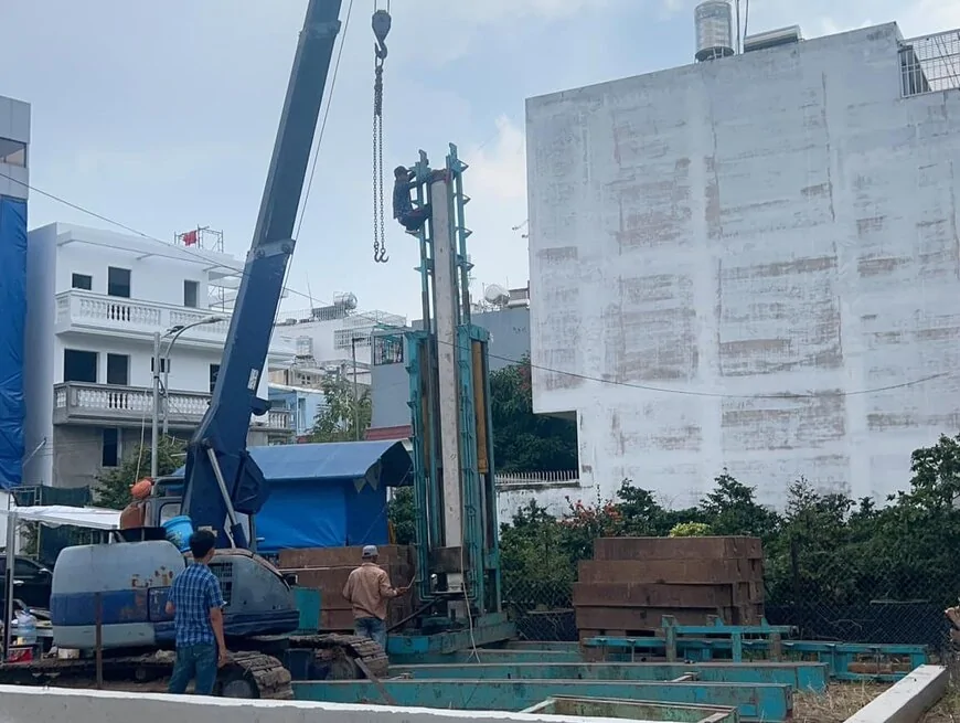 Ép cọc bê tông công trình cao tầng